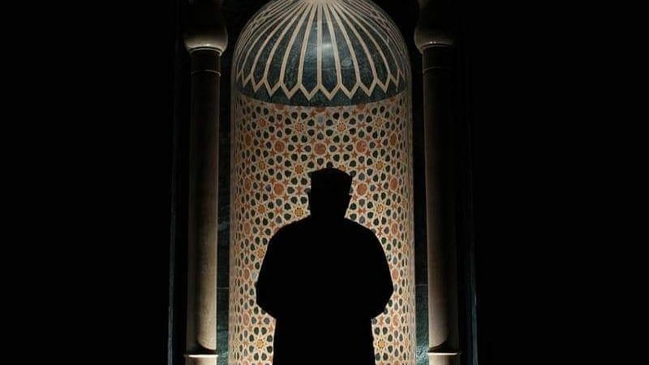 Bacaan Niat Sholat Maghrib dan Isya Jamak Takhir Lengkap dengan Tata Caranya