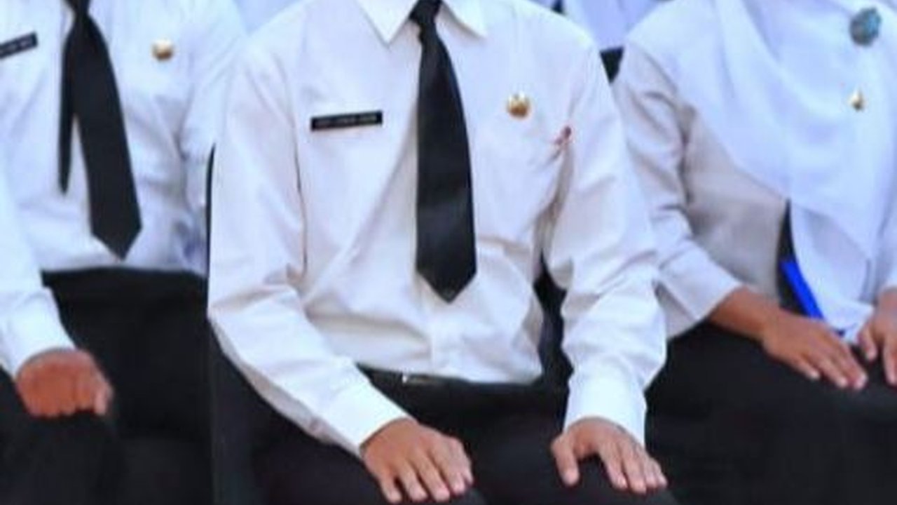 Pemerintah Bakal Buat Aturan Baru, Angkat Guru Honorer Belum Sarjana Jadi PPPK