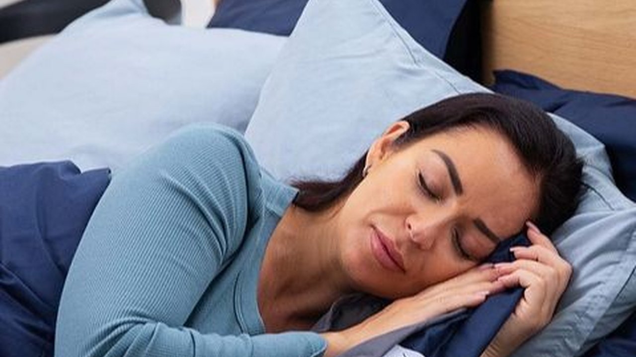 Penyebab Tangan Kesemutan Saat Tidur, Ketahui Cara Cepat Mengatasinya