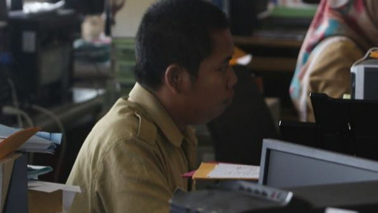 Ternyata Masih Banyak PNS Senior Susah Adaptasi dan Terjebak Masa Lalu