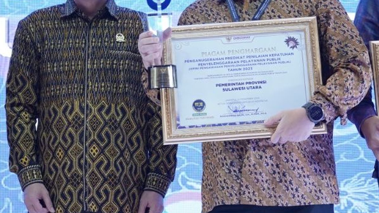 Pemprov Sulut Terima Penghargaan Kepatuhan Penyelenggaraan Pelayanan Publik dari Ombudsman