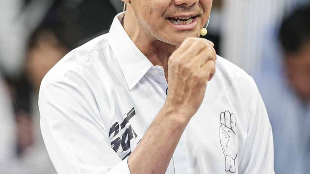 Maju Jadi Capres, Ganjar Pranowo Cuti dari Ketua Umum Keluarga Alumni UGM