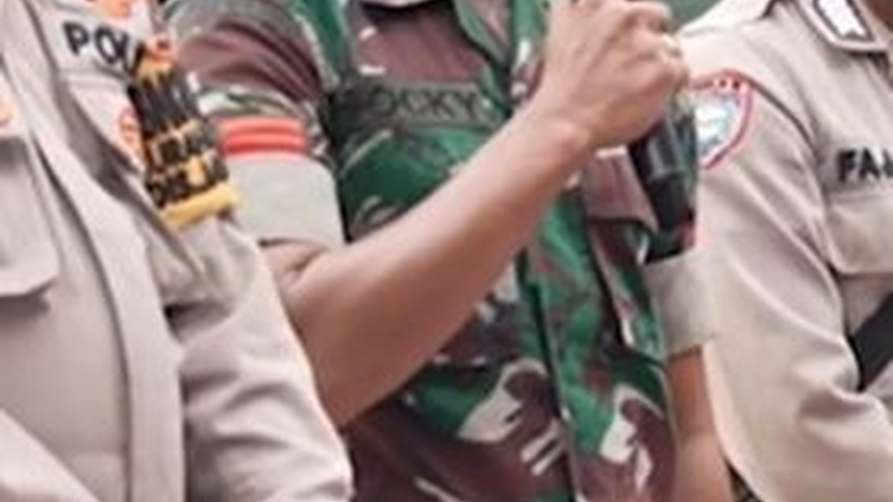 Curhat Prajurit TNI Adiknya 6 Kali Gagal jadi Polisi, Kapolri 'Persiapkan Biar Enggak Bikin Malu'