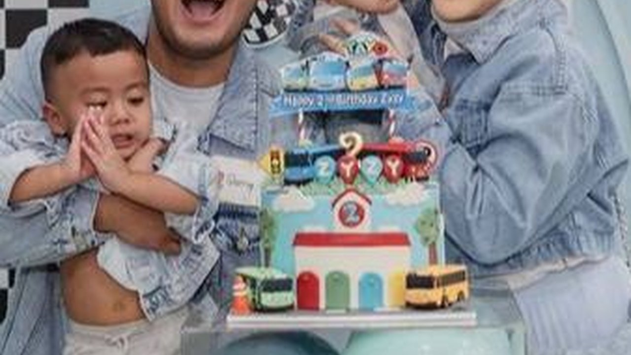 Lanjut Liburan di Bali, 8 Foto Perayaan Ulang Tahun ke-2 Anak Kesha Ratuliu