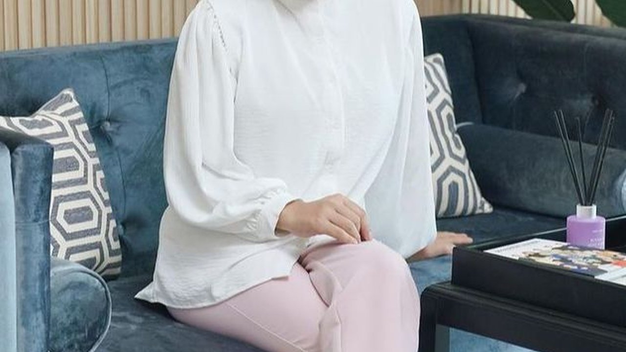 Selain Cerai, 8 Foto Irish Bella Yang Minta Ini ke Ammar Zoni