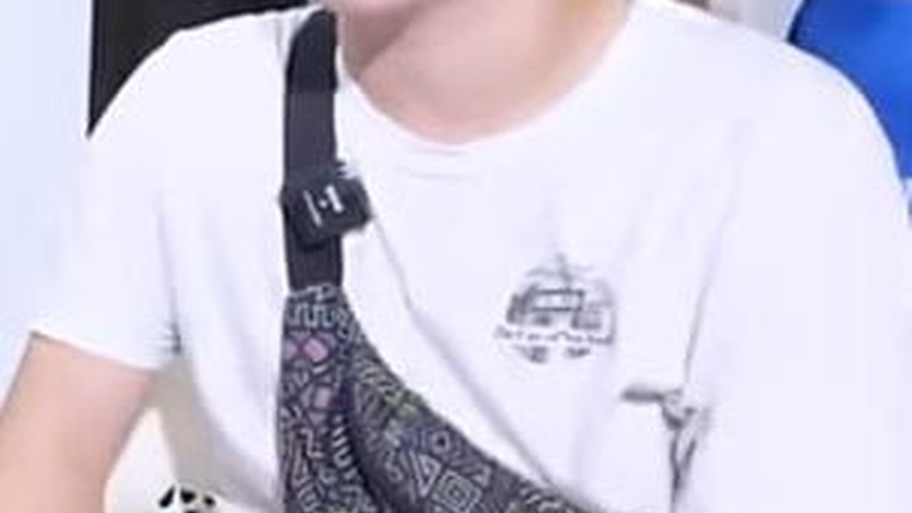 Berkah dari Jualan Bakso yang Viral, Istri Sidik Sidik Eduard Akui Sampai Kewalahan Melayaninya 'Kita Panggil Karyawan'