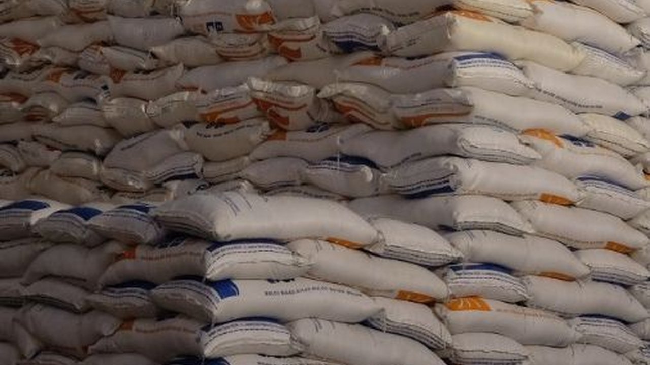 Bulog Pastikan Stok Beras untuk Nataru Aman