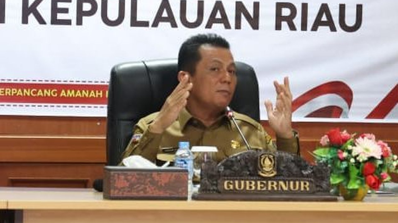 Gubernur Kepulauan Riau Ansar Diperiksa Polisi Sebagai Saksi Kasus Dugaan Perekrutan Honorer