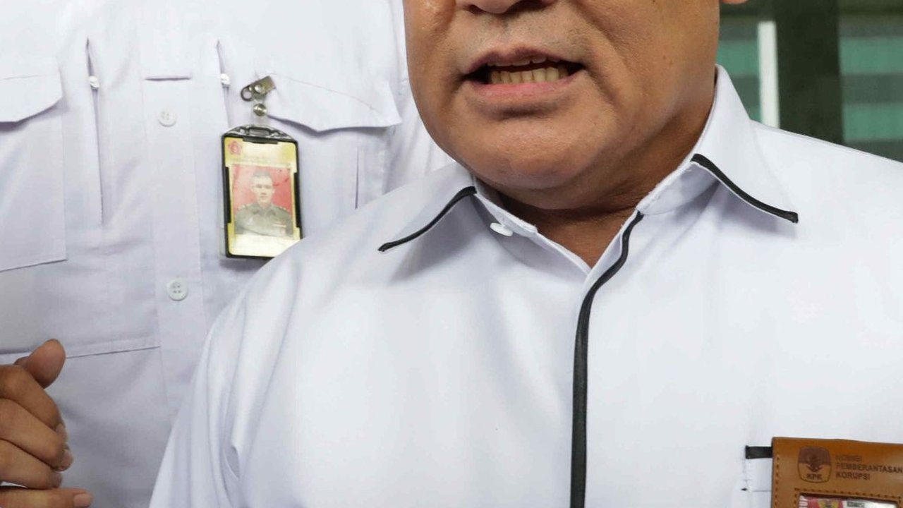 Kejati DKI Tunjuk 6 Jaksa Pelajari Berkas Pemerasan Firli Bahuri Setebal 0,85 Meter