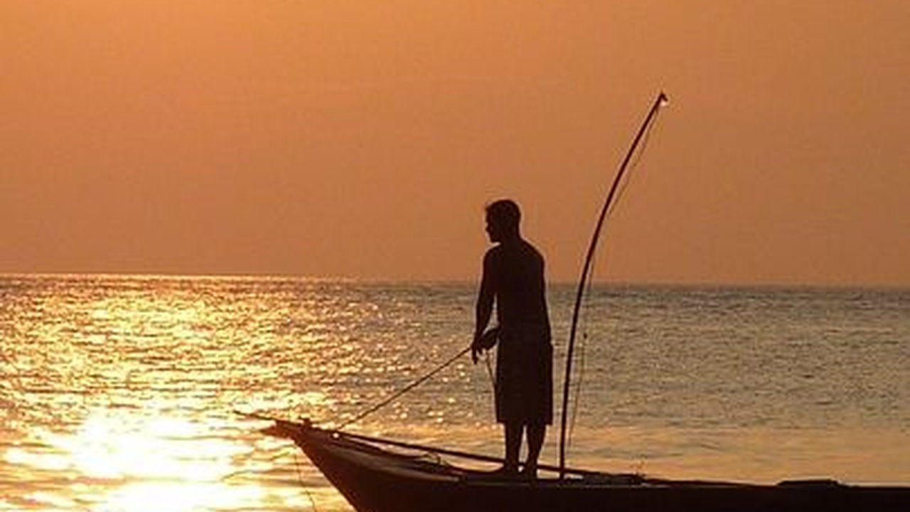 Mengenal Nyumbun, Tradisi Menangkap Kerang Khas Suku Duano di Jambi