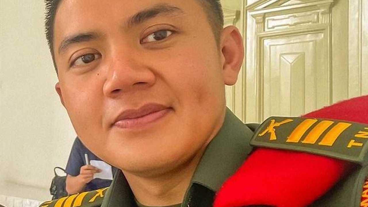 Prestasi Mentereng Mayor Teddy Indra, Ajudan Prabowo yang Disorot saat Debat Capres