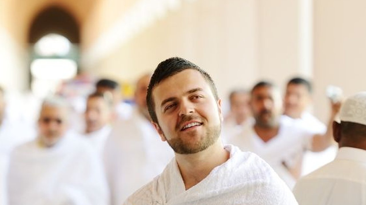 Mudah, Nyaman dan Terjangkau, Saatnya Rencanakan Haji dan Umrah Bersama Danamon Syariah