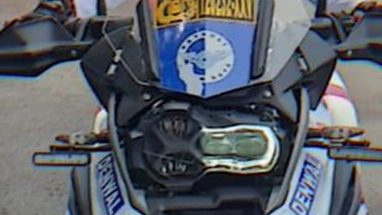 Anggota Polisi Diperiksa Provos Ternyata Ibunya Sendiri, 'Jangan Senyum-senyum, di Rumah di Rumah, Dinas Dinas'