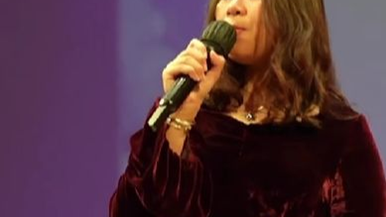 Suaranya Merdu Banget, Ini Sosok Maica Aurora Madhura Cucu Gus Dur yang Curi Perhatian