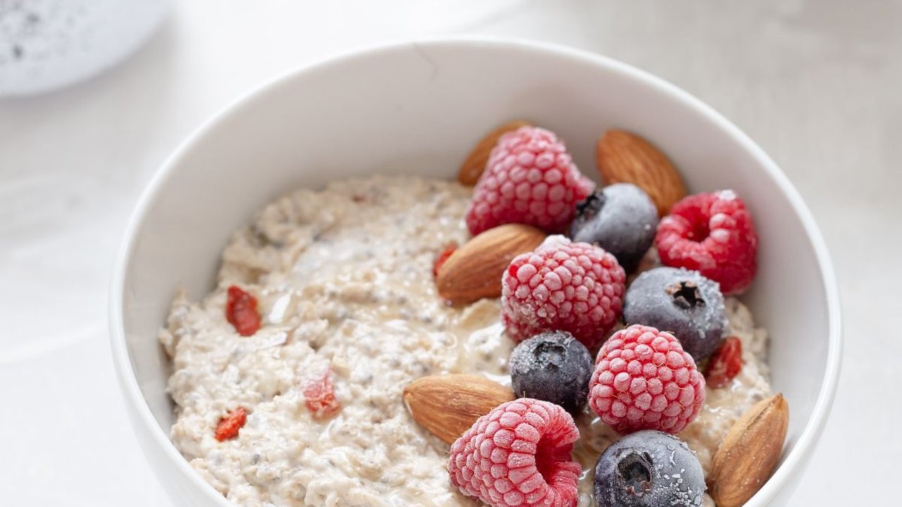 Manfaat Konsumsi Oatmeal untuk Kesehatan, Bantu Turunkan Berat Badan