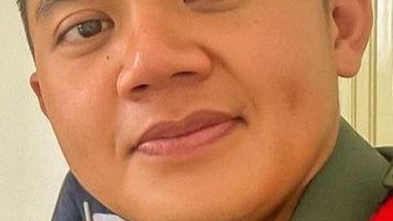 Mayor TNI Teddy, Perwira Elite Kopassus Spesial Diberikan Jokowi untuk Prabowo