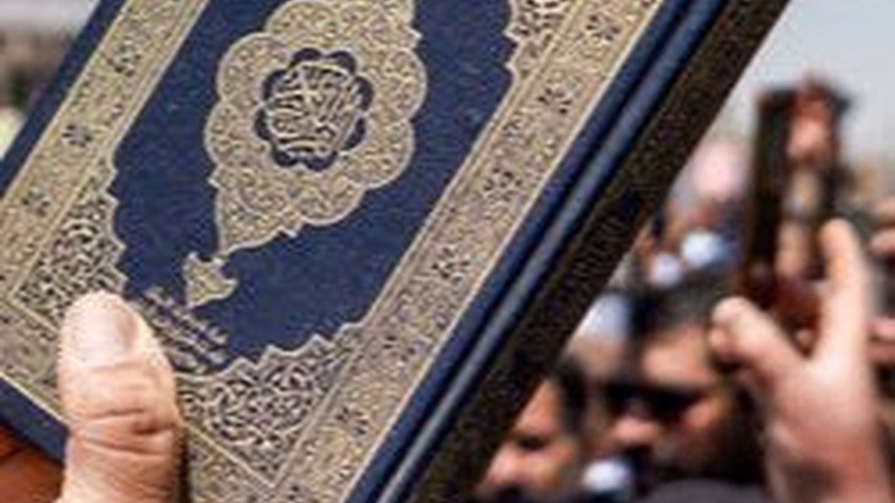 Al Kafirun Artinya Orang-orang Kafir, Berikut Kandungan dan Keutamaannya