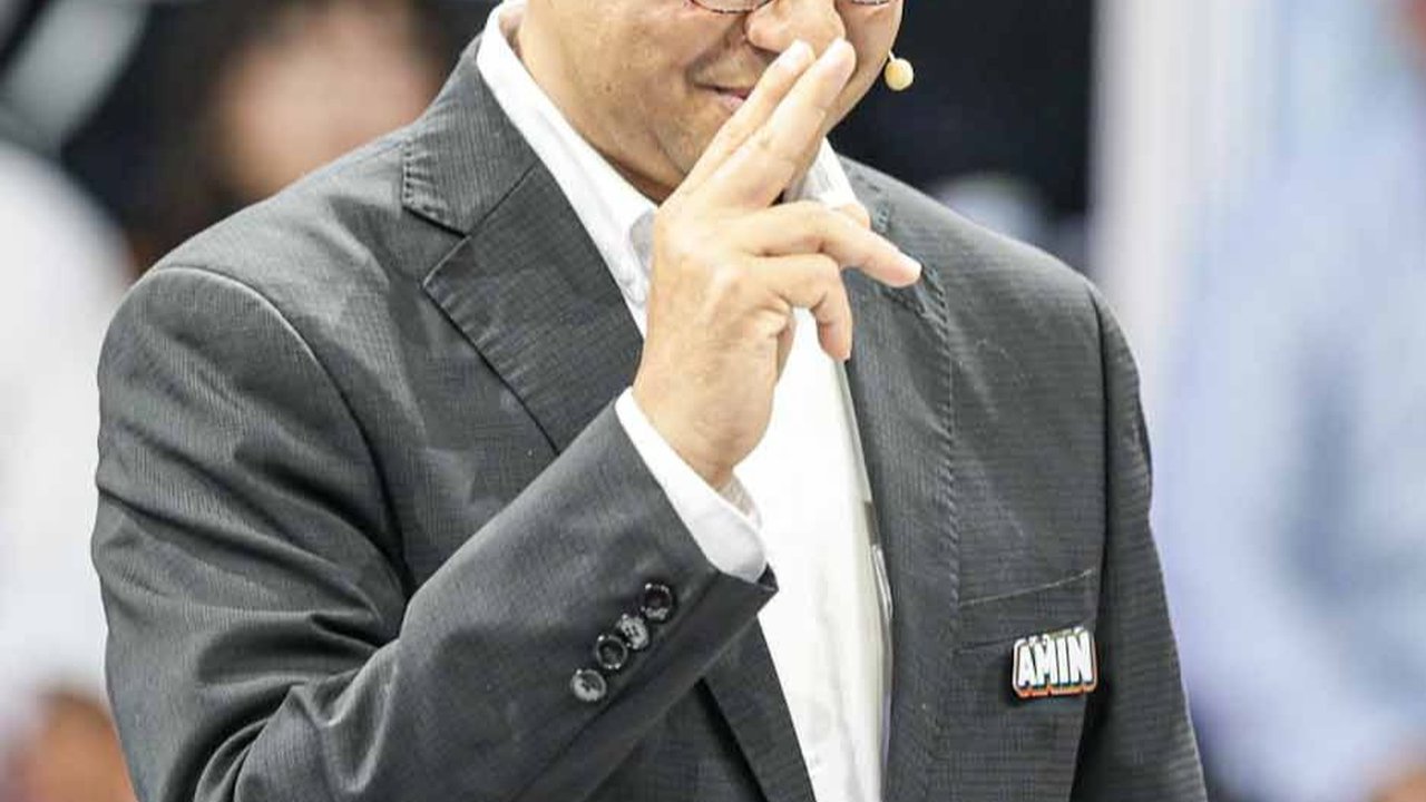 Anies Minta Anak Muda Tak Apatis Politik, Cerita Dukung Bima Arya-Ridwan Kamil