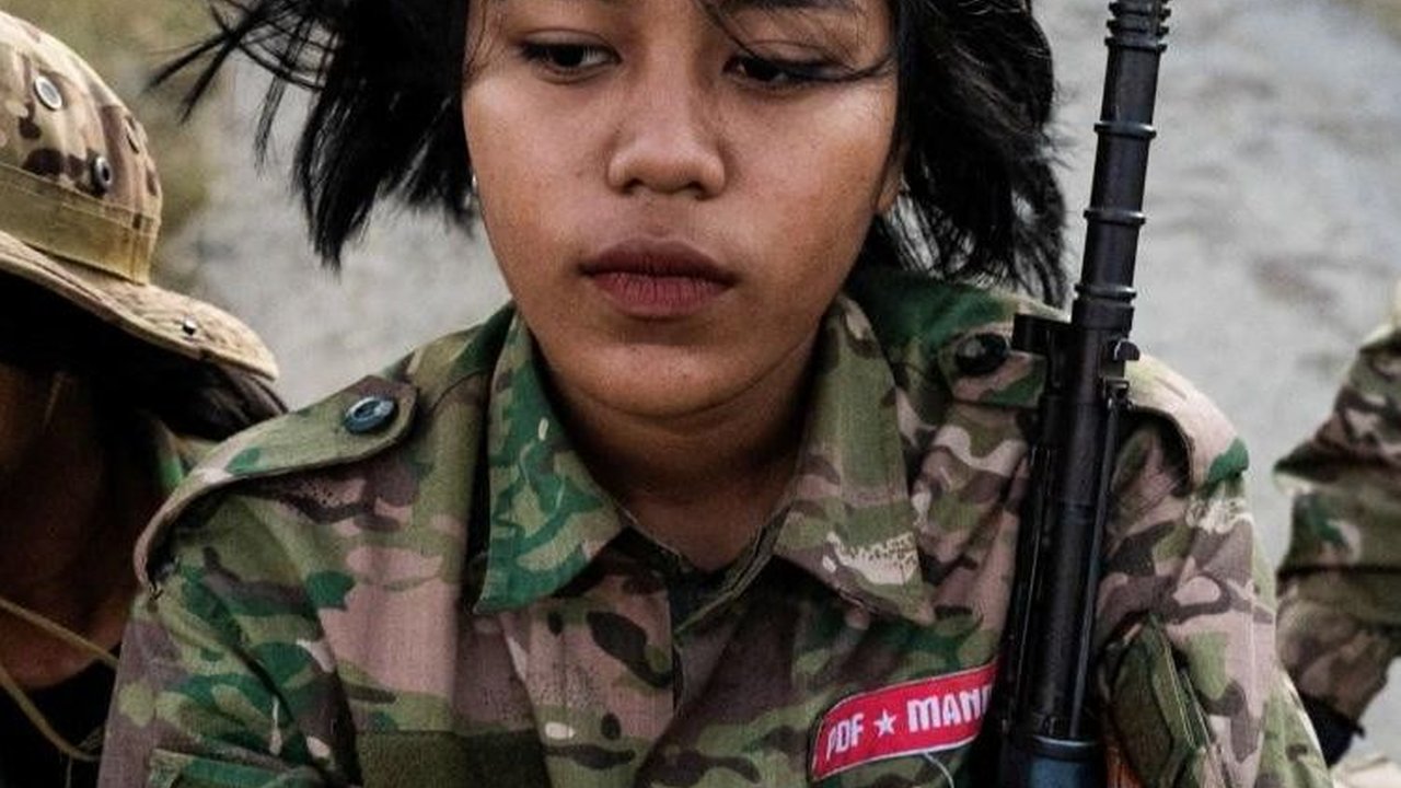 FOTO: Perempuan-Perempuan Tangguh Mandalay Tak Gentar Perangi Junta Militer Myanmar
