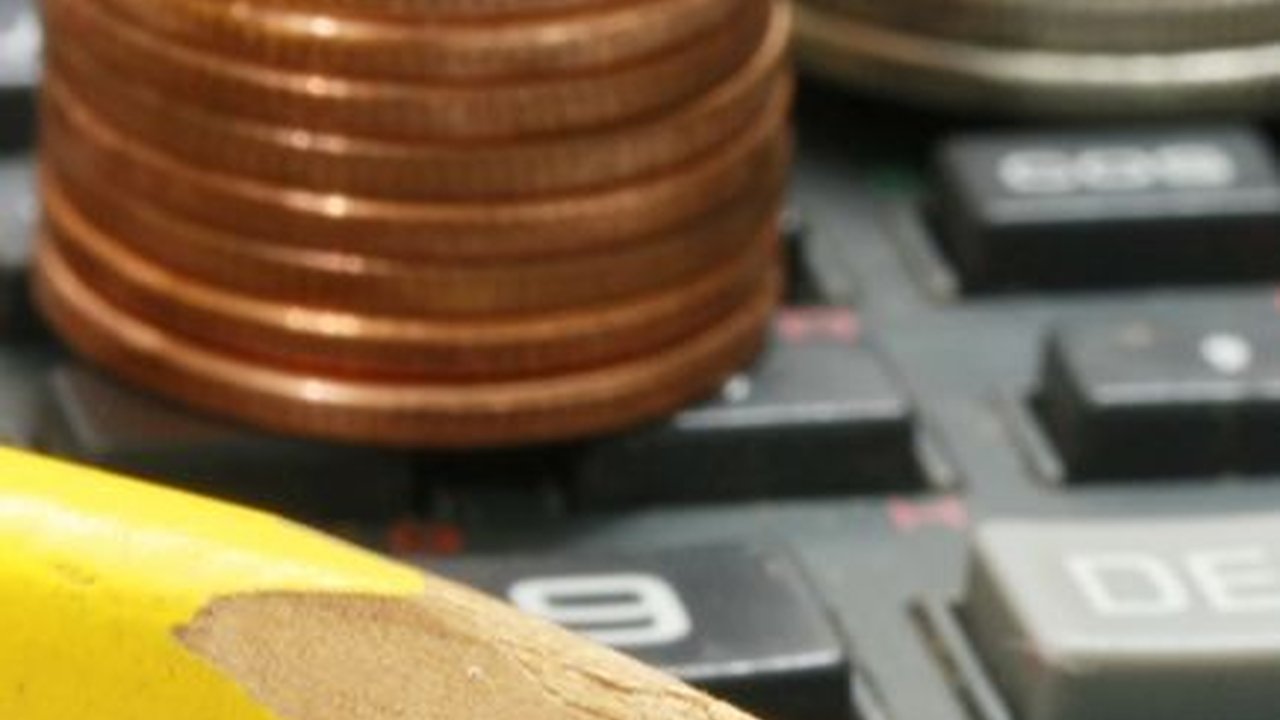 Sri Mulyani Beri Sinyal Suku Bunga Turun di Semester II-2024