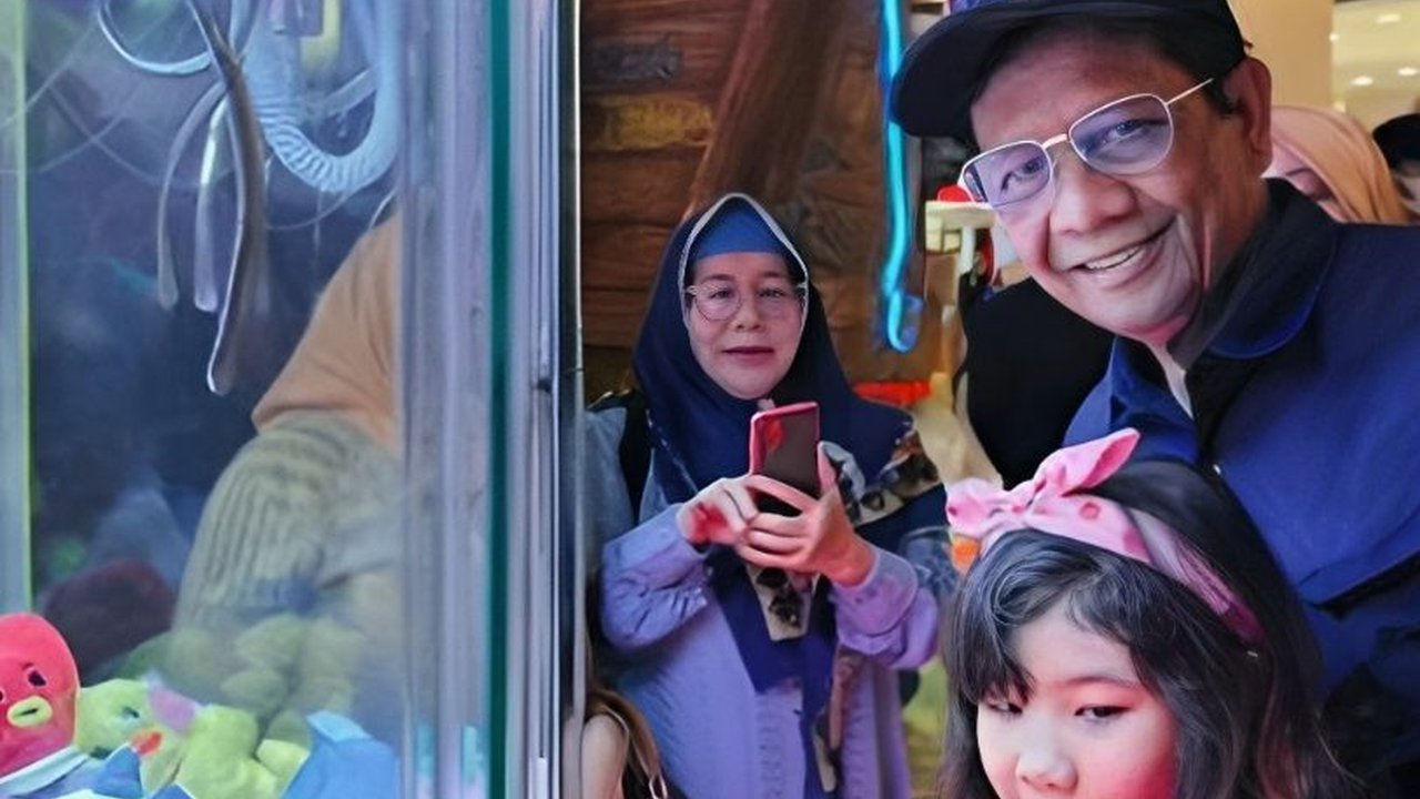 Mahfud Jelang Debat Cawapres: Main Sama Cucu, dari pada Sibuk Hal Spekulatif