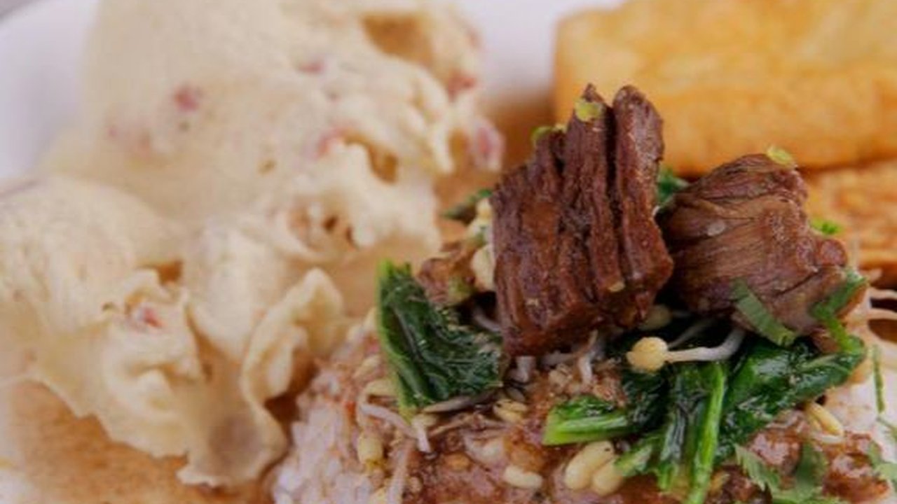 Resmi! Pecel Rawon Jadi Kekayaan Pengetahuan Tradisional Asli Banyuwangi