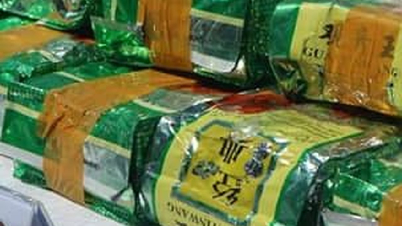 Strategi Polisi Antisipasi Peredaran Ekstasi Jelang Tahun Baru