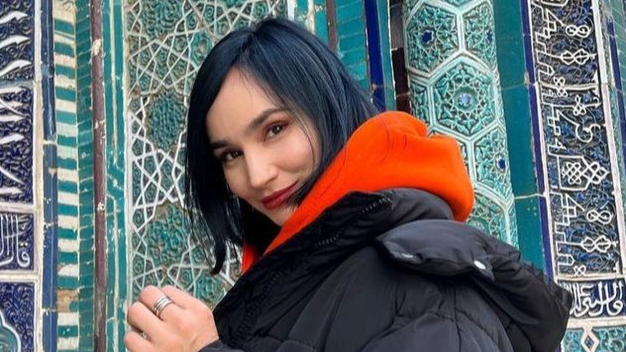 Potret Cantik Ilmira Usmanova Istri Teuku Zacky, Model asal Uzbekistan yang Jago Beladiri