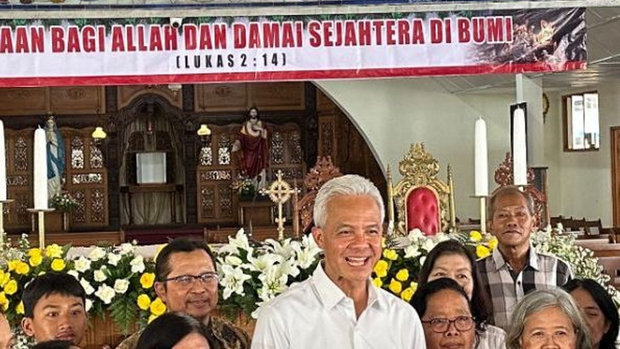 Tinjau Gereja Jelang Hari Raya Natal, Ganjar Minta Ajarkan Toleransi Beragama Sejak Dini