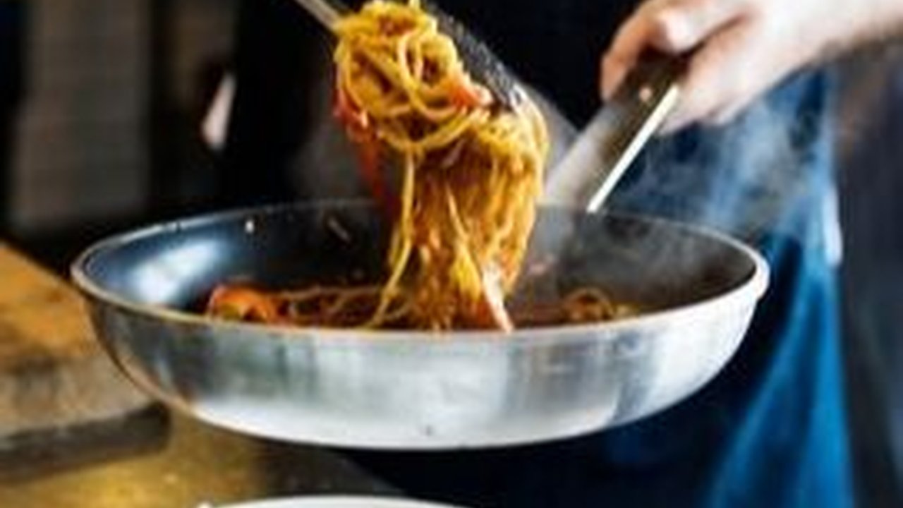 Fakta Menarik Seputar Pasta, Mengapa Spaghetti Tidak Boleh Dipatahkan Saat Memasak?