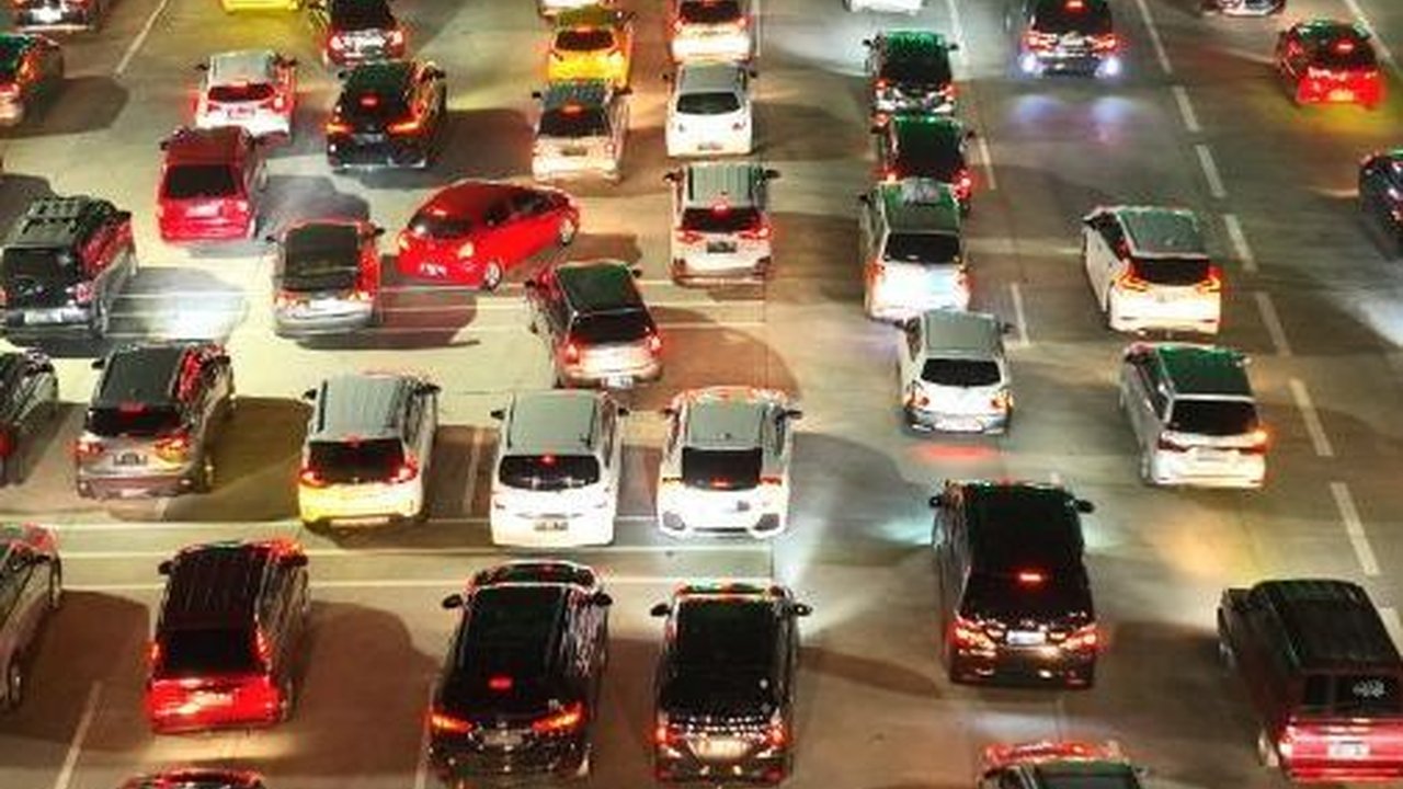 Rekayasa Lalu Lintas di Tol Cipali, Kendaraan dari Bandung ke Cirebon Dikeluarkan di Cimalaka