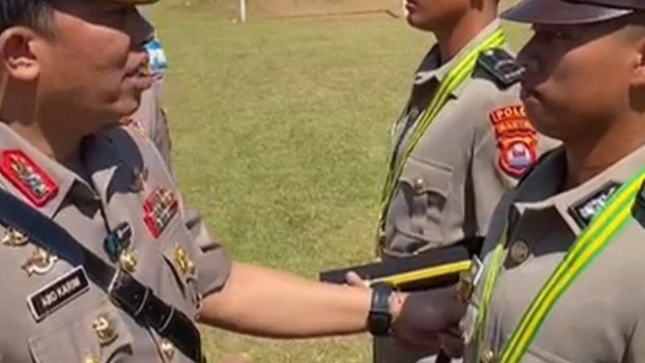 Momen Kapolda Banten Tes Ngaji Anggota Polisi yang Dulu Jadi Santri, Ternyata Qari Juara Tingkat Nasional