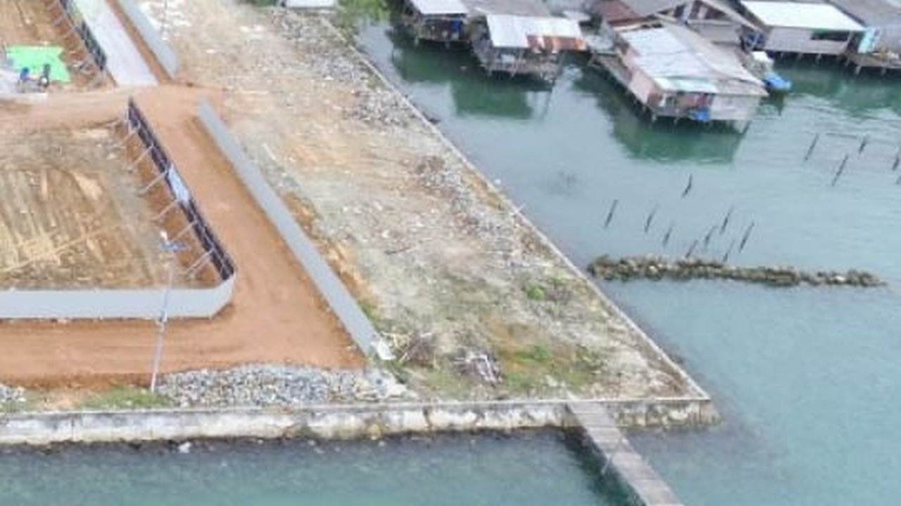 Sampah Plastik Asal Kamboja Hingga Vietnam Berserakan di Pantai Natuna, Kok Bisa?