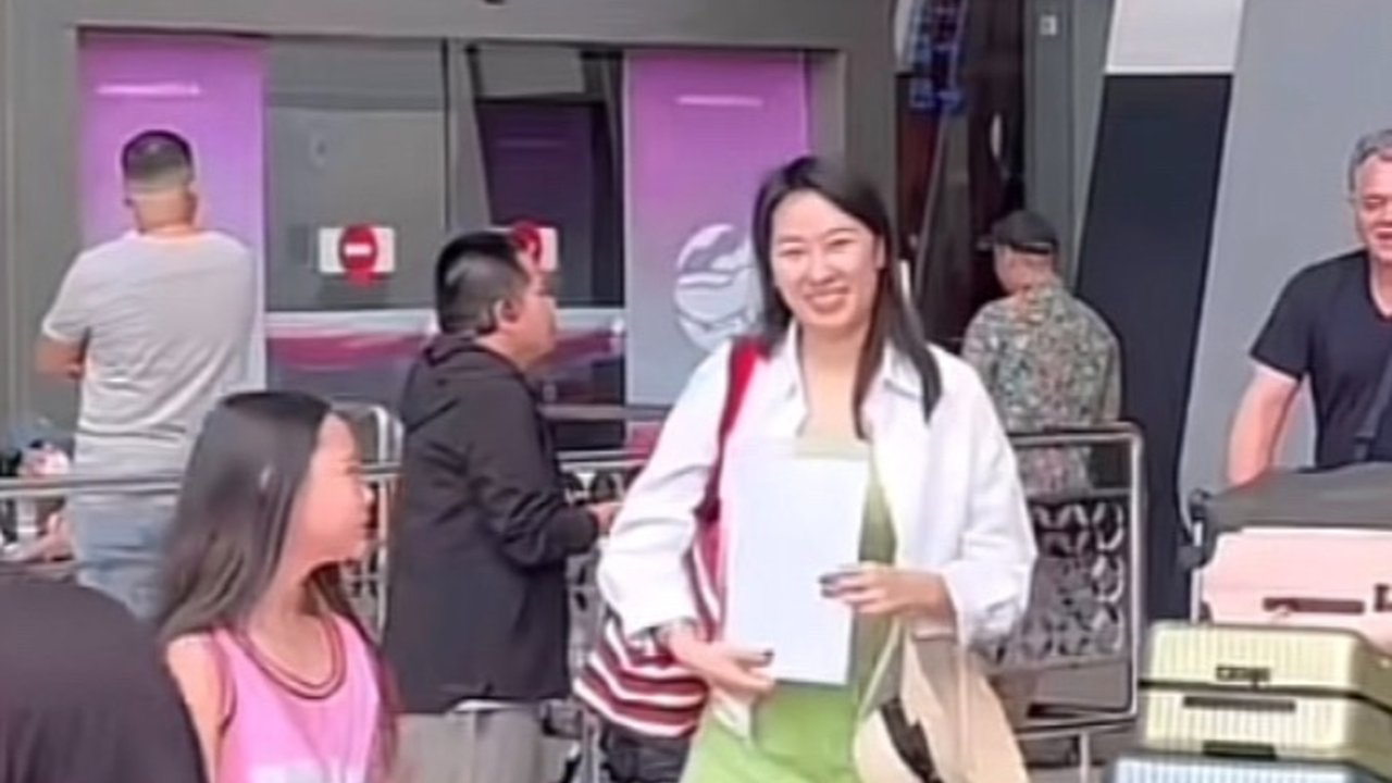 Viral Wanita Bagikan Momen Bahagia saat Mertua Bule Datang ke Indonesia, Diajak Liburan hingga Dituruti saat Ngidam