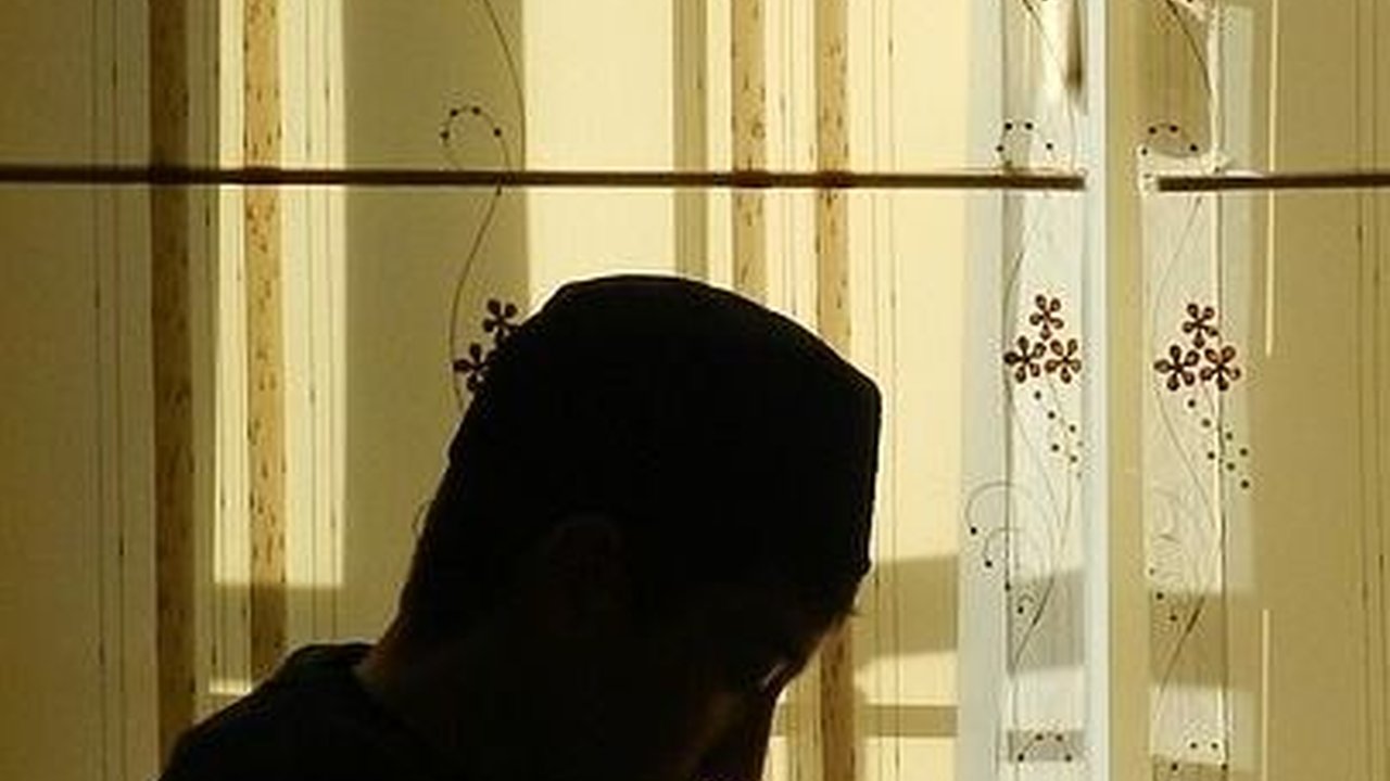 Doa Setelah Sholat Tahajud, Lengkap Beserta Arti dan Manfaatnya