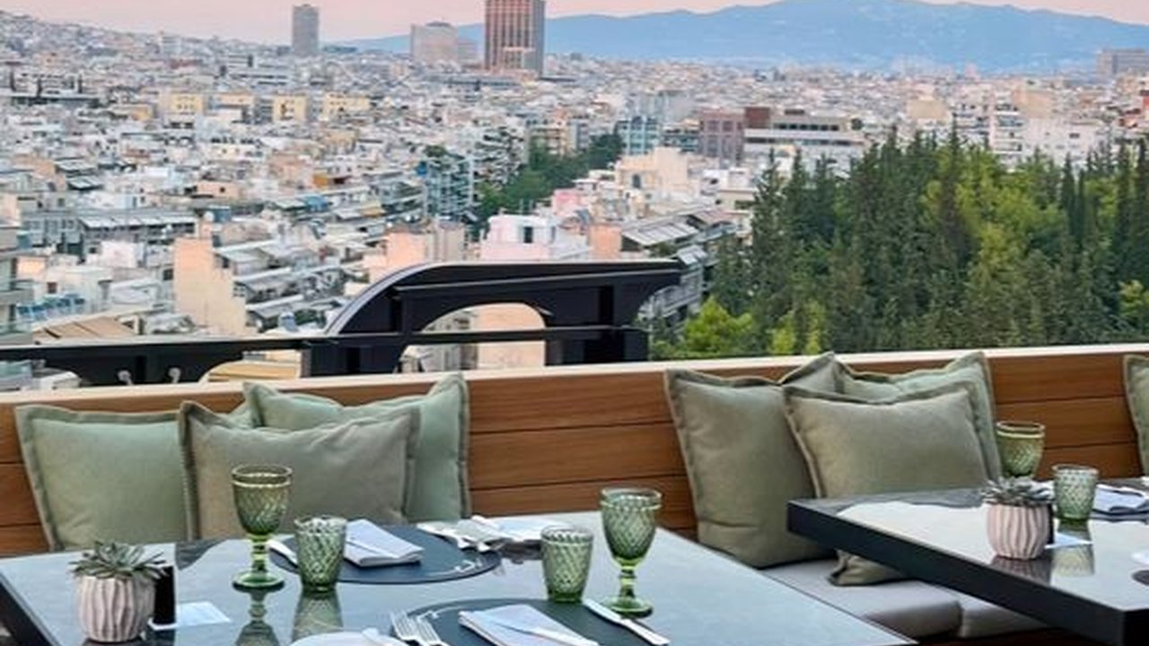 Nongkrong di Rooftop Dijamin Bakal Lebih Seru, Ini 7 Tips ala Gen Z yang Bisa Dicobain