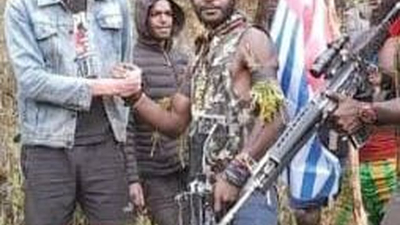 10 Bulan Berlalu, Begini Awal Kasus Penyanderaan Pilot Susi Air oleh KKB