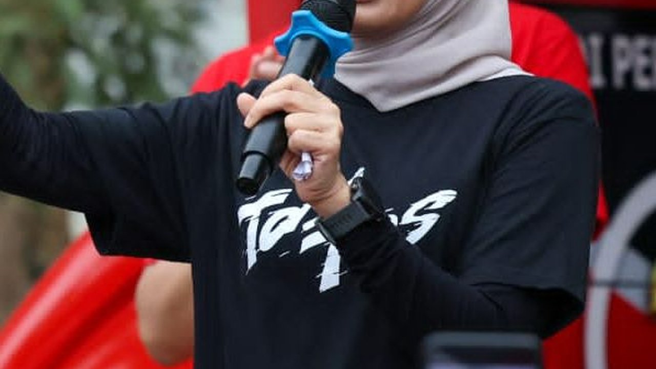 Bertemu Emak-emak di Magelang, Istri Ganjar Kenalkan Program Satu Keluarga Miskin Satu Sarjana