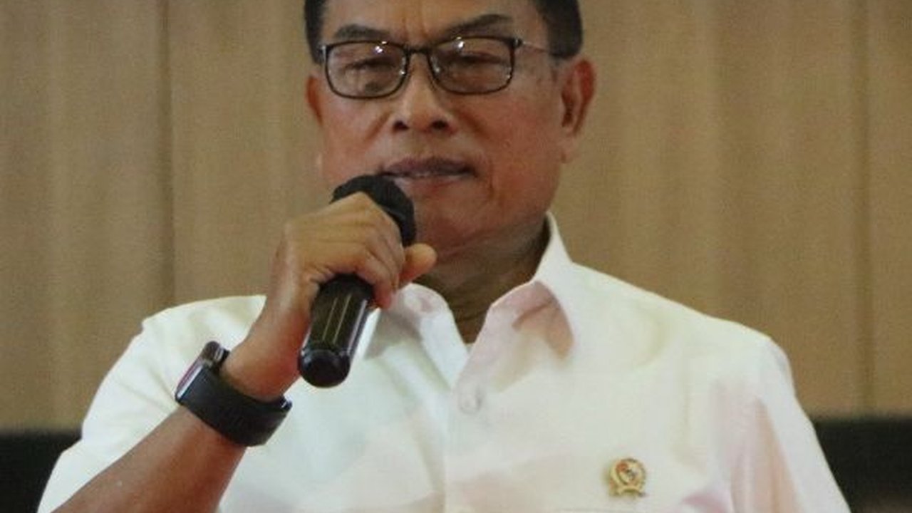 VIDEO: Eks Panglima TNI Moeldoko Blak-blakan Kerusuhan Massa Lukas Enembe