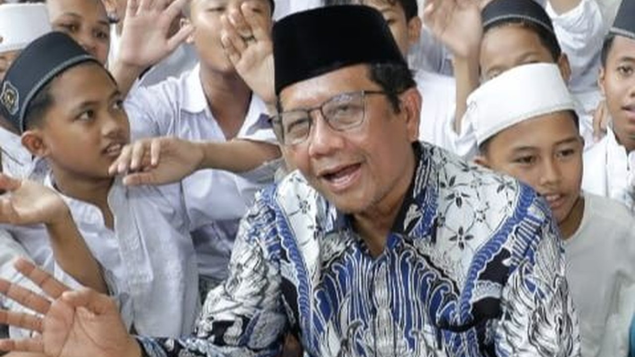 VIDEO: Cerita Cawapres Mahfud Soal Penemuan Cincin Gusdur yang Hilang, Artinya Tak Disangka