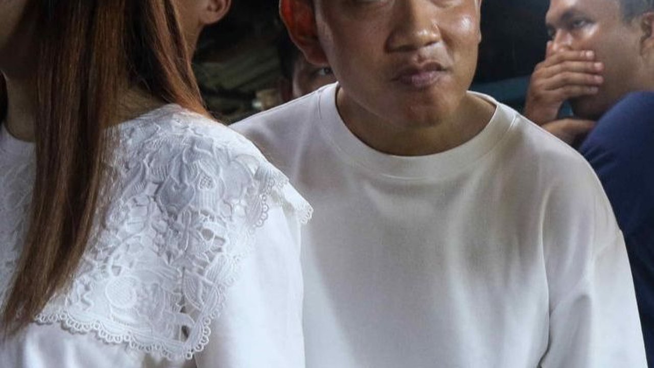 Gibran Janji Cari Solusi Atasi Banjir di Karet Tengsing jika Menang Pilpres 2024
