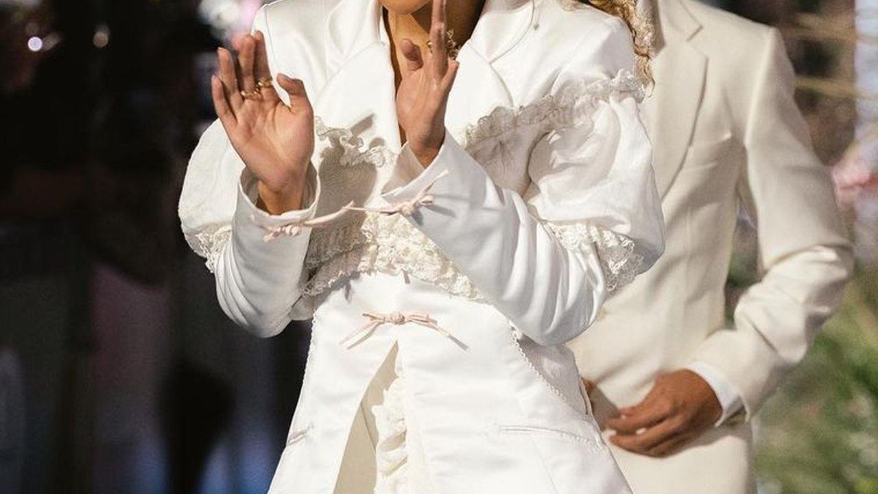 Disebut Mirip Beyonce hingga Zendaya, Intip Potret Transformasi Zsa Zsa Utari