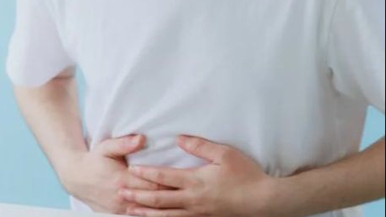 Rekomendasi Minuman yang Aman Buat Penderita Asam Lambung, Langsung Adem!