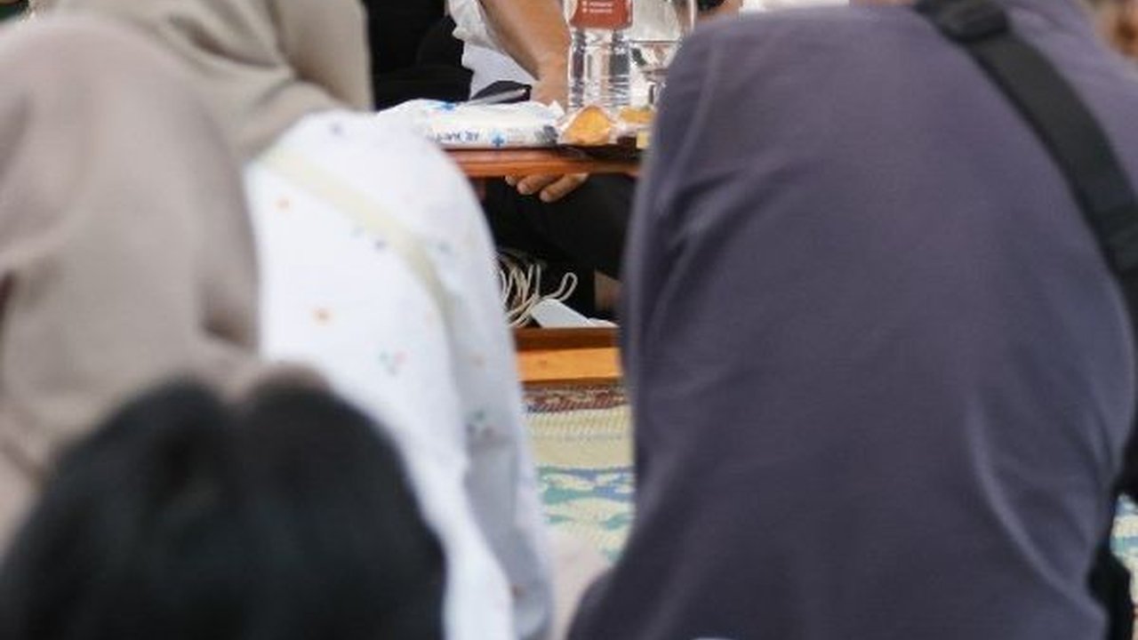Respons Ganjar soal Survei Elektabilitasnya Drop: Sama Persis Waktu Terpilih jadi Gubernur Jateng