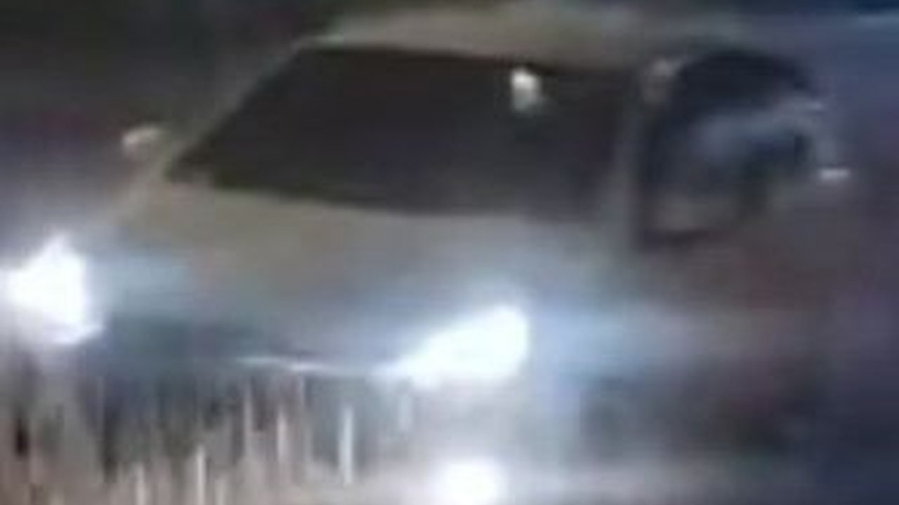 Jakarta Diguyur Hujan Jelang Pergantian Tahun, Status Pos Air Pesanggrahan Siaga 3