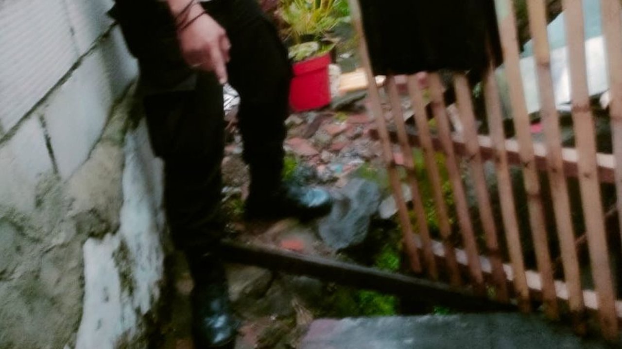 Terperosok ke Selokan saat Hujan Deras, Bocah di Jaksel Meninggal