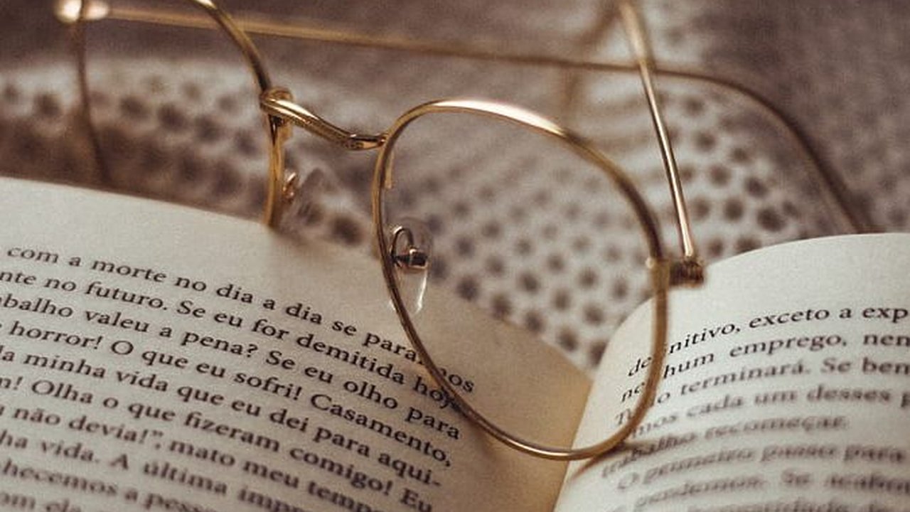 Sinonim adalah Kata-kata yang Memiliki Kesamaan Makna Satu dengan Lainnya, Berikut Contohnya