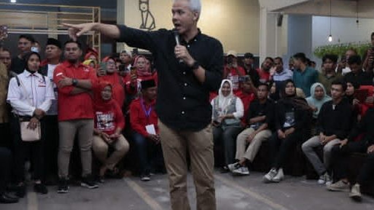 Ganjar Ajak Anak Muda: Jangan Golput, Mau Enggak Jadi Tim Sukses Saya?