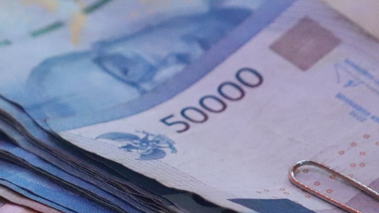 Hasil Survei Populi: Masyarakat Cemas Permainan Politik Uang di Pilpres 2024