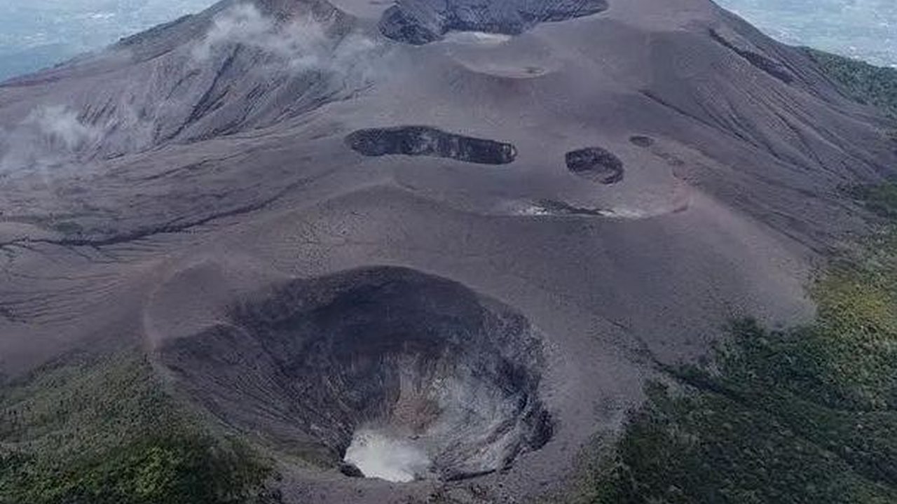 6 Fakta Gunung Marapi di Sumbar yang Kini Meletus, Ada Hutan yang Tak Boleh Dimasuki Siapapun